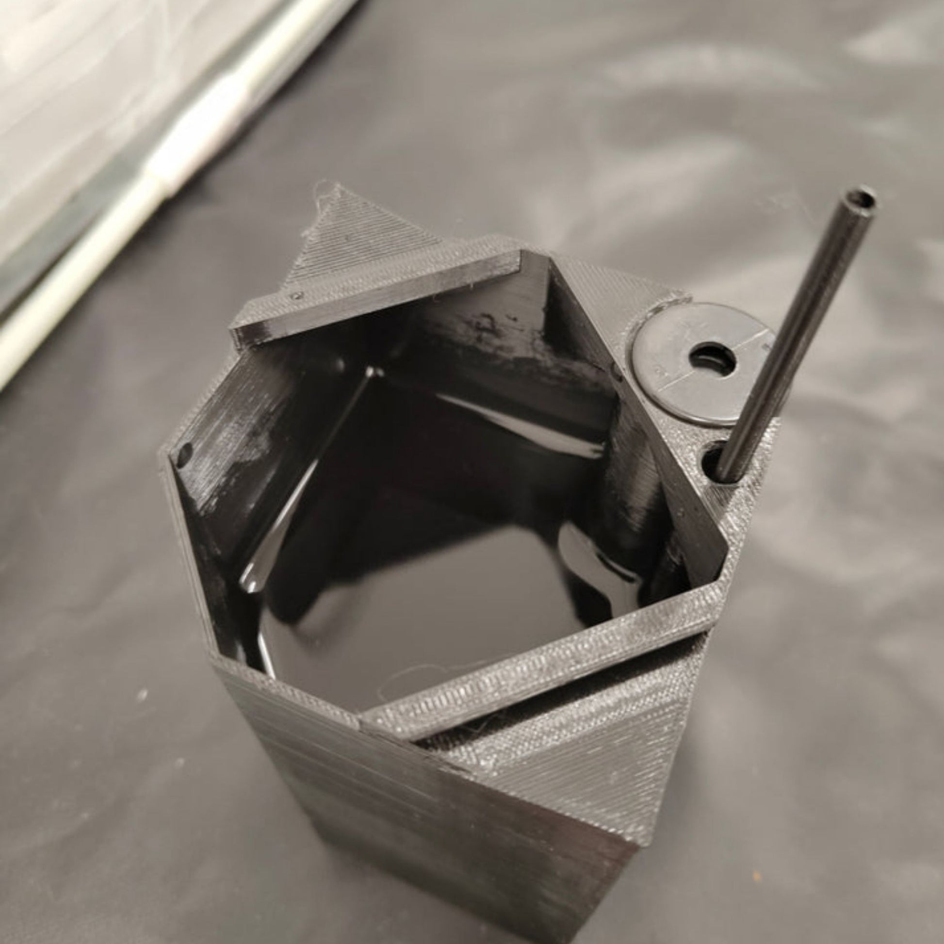 black humidifier tank for the automated monotub by funguy equipment